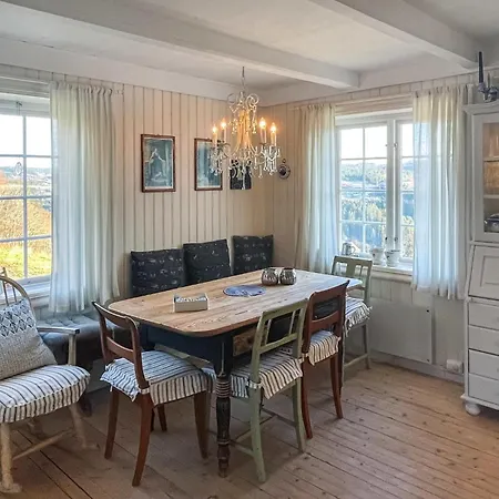 Ferienhaus Gemütliches Haus Mit 4 Schlafzimmern In Brattli