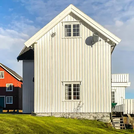 Gemütliches Haus Mit 4 Schlafzimmern In *