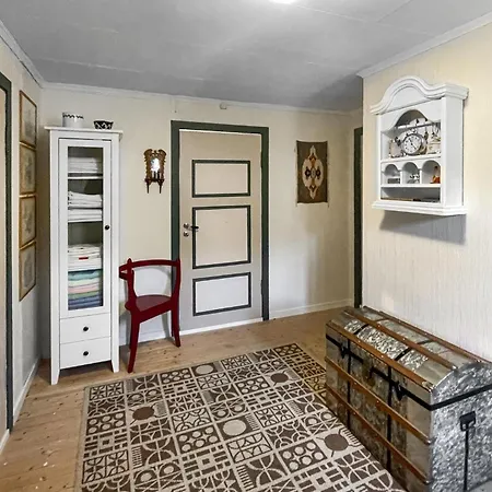 Ferienhaus Gemütliches Haus Mit 4 Schlafzimmern In